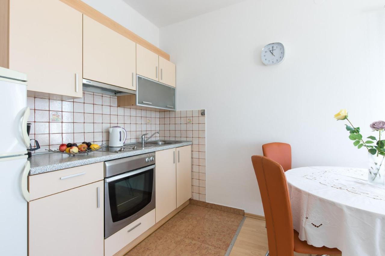 Apartment Cvijic Beige Punat Exteriér fotografie